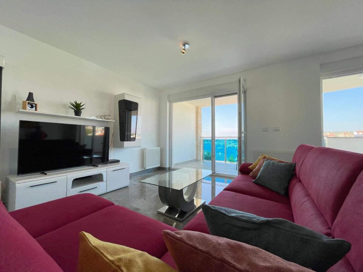 Seascape Deluxe Residence Pjescana Uvala Esterno foto