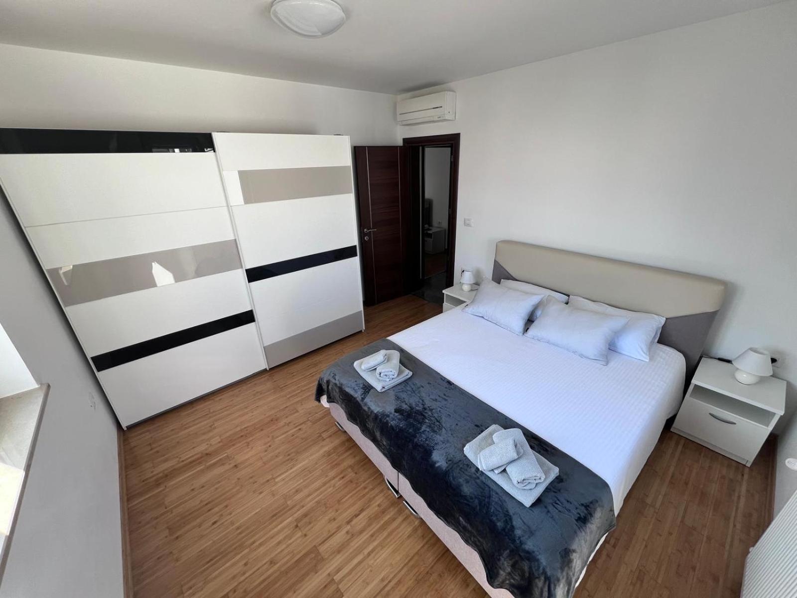 Seascape Deluxe Residence Pjescana Uvala Esterno foto