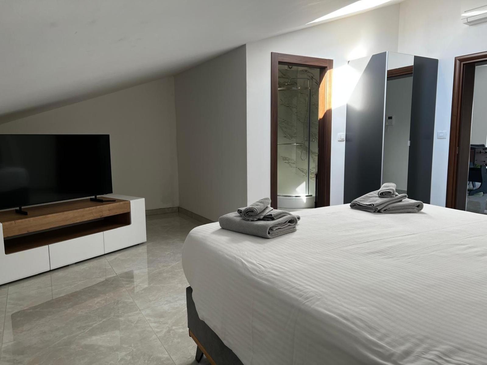 Seascape Deluxe Residence Pjescana Uvala Esterno foto